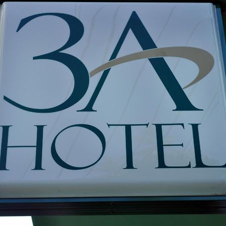 Hotel 3A Tirana Kültér fotó