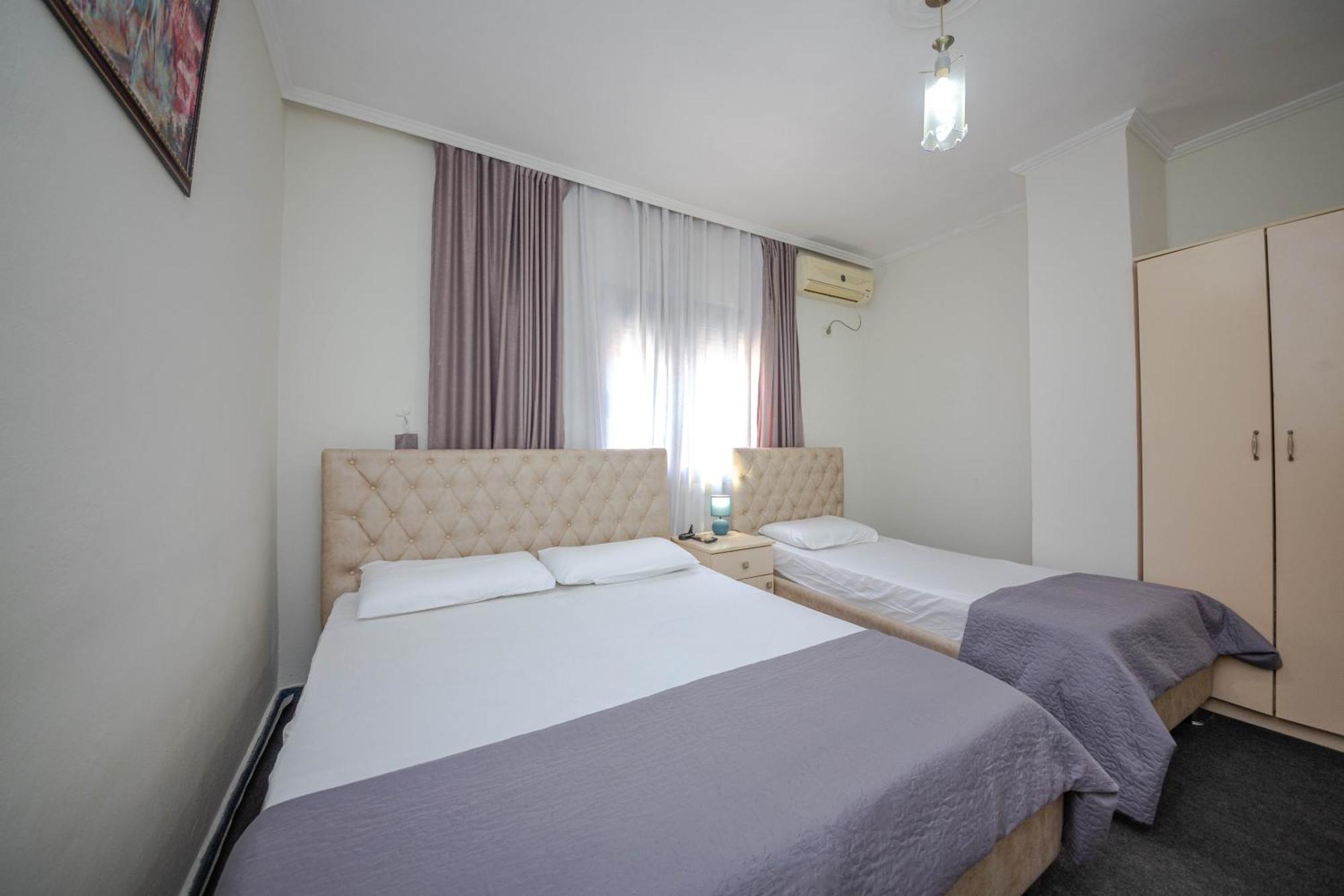 Hotel 3A Tirana Kültér fotó